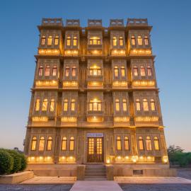 Hotel Sky Residency Jaisalmer & Spa, hotel di Jaisalmer