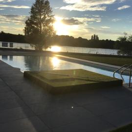 Apartmany BlueWave Riverside Piešťany, hotel sa Banka