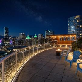 Best Location! Spacious 1 Bedroom Loft with Sofa Bed
