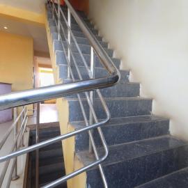 Hotel O by OYO Kb Residency, готель у місті Kurinjippādi