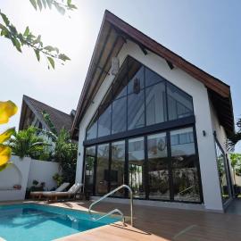 Brownhaus Luxury 2BR Chalet with Pool in Paje