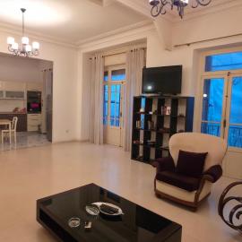 Appartement Alger, hotelli kohteessa Alger