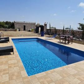 Dar Hanane Stone house with Wi-Fi, pool, and 2 suites, Hotel in Ounagha