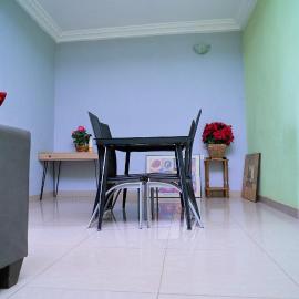 Kevin's Luxurious Home, hotel i Bamenda