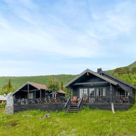6 Bedroom Stunning Home In Bjorli, hotell i Bjorli