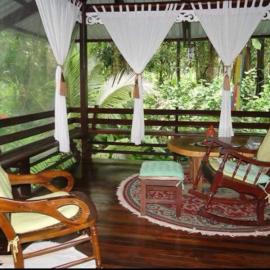 Congoli House Where the Ocean Meets the Rainforest, hotel in Talamanca