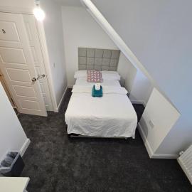Comfort Doubleroom stay in Dartford with Free Parking