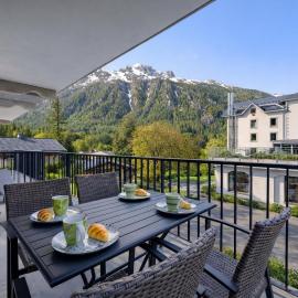 Argentière Center Stay | Balcony Parking - Happy Rentals, hôtel à Argentière