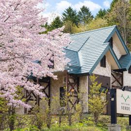 Hotel Furano Verde, hotel u gradu 'Furano'