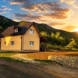 Lipovo Mountain House