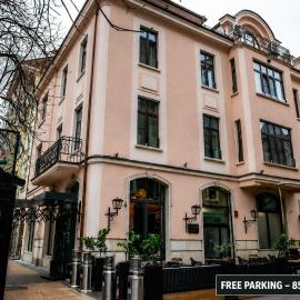 Agora Boutique Hotel, hotel en Sofía
