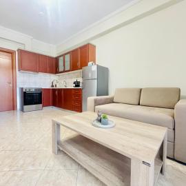 Breeze Apartment, by Delta Hospitality, hotel a Orfánion