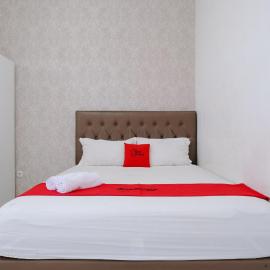 Bonorejo में, होटल RedDoorz at Griya Martha Sumber Solo