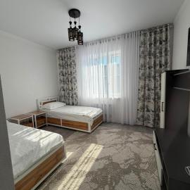 Kol-Ukok Hotel, hotel a Bol'shevik