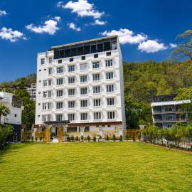 Arista Haven Hotel