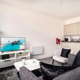 Modern 1 Bed Apartment in Central Wrexham