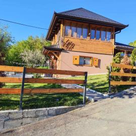 Vikendica Jagodica, hotel in Ivanjica
