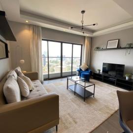 Horizon Vibes 2Br Apartment, Next To Azure and Ibis Hotel