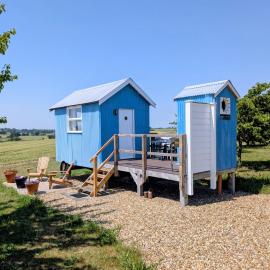 The Leveret's Lookout - Vintage Original Shepherd's Hut
