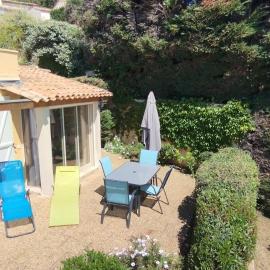 Maison à La Croix-Valmer, hotel in La Croix-Valmer