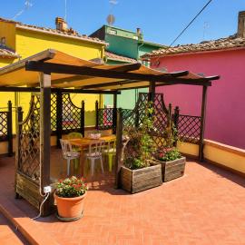 La terrazza di Isma, hotelli kohteessa Ghizzano