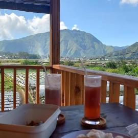 Punik Family Villa, hotel in Sembalun Lawang