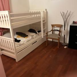 Schöne 2-Zimmer Wohnung Nähe Messe Riem, hotel in Munich