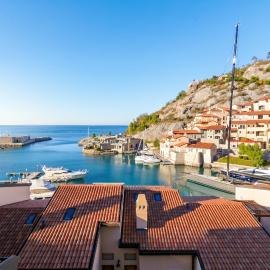 Portopiccolo Apartments, hotel v destinaci Sistiana