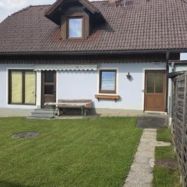 Henrik's Ferienwohnung, hotel a Öblarn