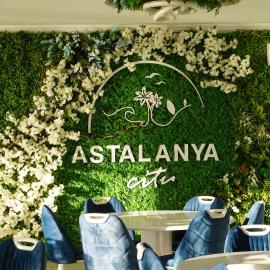 Astalanya City Zirvə, hotell 