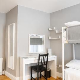 Westport Town Centre Budget Rooms, hotelli kohteessa Westport