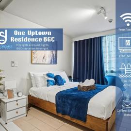 FREE Welcome Breakfast, BGC 1BR, 300Mbps Fiber, Steps to Mitsukoshi & Uptown, 15J