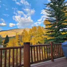 Townhome 4BR/4BA in Silverthorne, hotel u gradu 'Silverthorne'