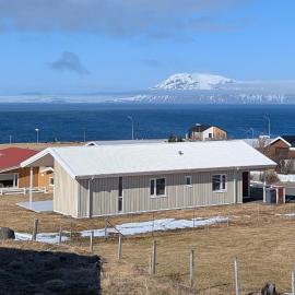 Book Bungalow of Bakkafjörður, hotel in Bakkafjörður