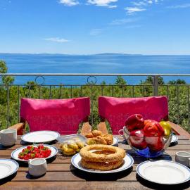 Nice Bungalow In Astros Arkadias With Wifi