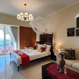 Authentic Arabian Viva Bahria T29 -Free&Private Beach Access
