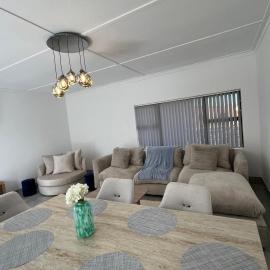 HavenStay House، فندق في لودريتز