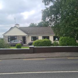 Cistin Bheag Áine, hotel a Ballygawley