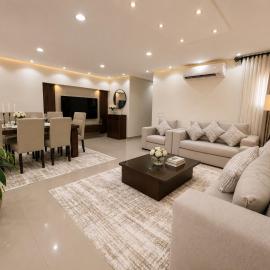 Premium 3BR Hotel Apartment with Direct Airport View
