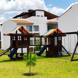 Peaceful Cabin Feel Stay , Venado Lodge