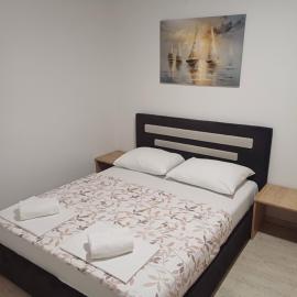 Marant Apartments