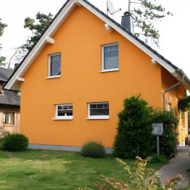 Haus 12, hotel u gradu Rebel