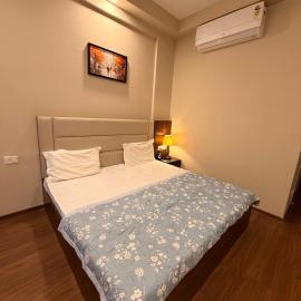 Av stays, hotel in Greater Noida
