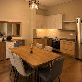 Spata Comfort Stay - Completely Renovated June 2026، فندق في سباتا