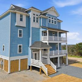Hatteras Retreat Oceanfront 7 Bedroom Home, ξενοδοχείο σε Buxton