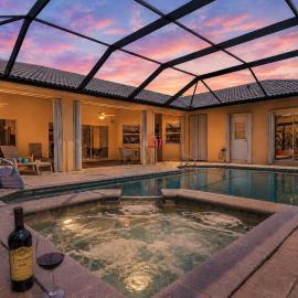 Gorgeous home with private pool & outdoor space dock