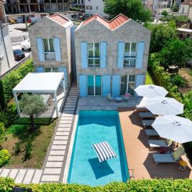 Villa Lastva 2 - five star luxury villa with pool