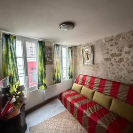 Maison atypique et confortable, Hotel in Mamers