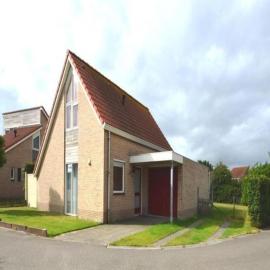 Pleasant holiday home with garden