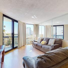 4th floor cozy condo w multiple pools splash pad and on-site restaurant